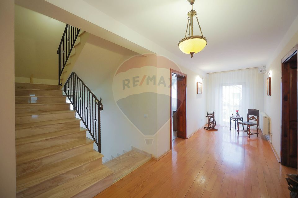 10 room Hotel / Pension for sale, Nufarul area