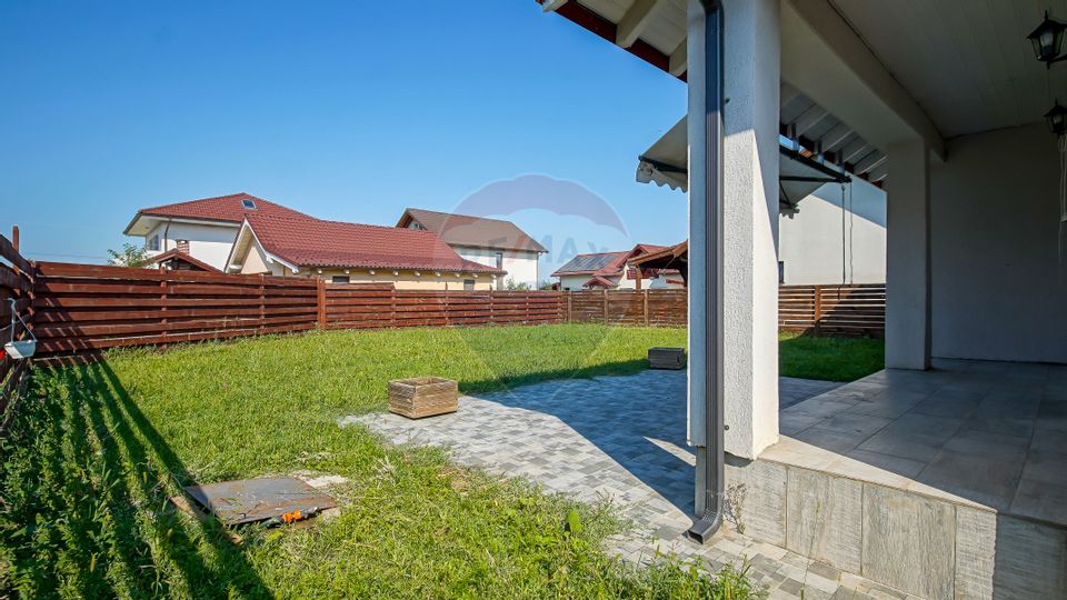 Refugiul tău de lângă Brașov – Casă P+M în cartierul Izvor, Tralungeni