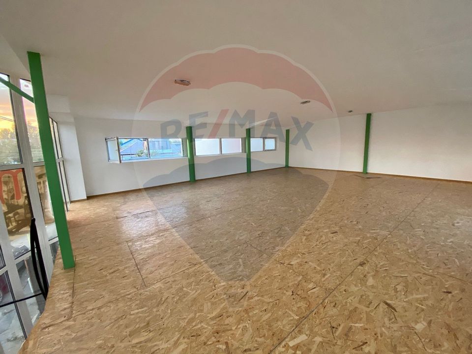 160sq.m Commercial Space for rent, Central area