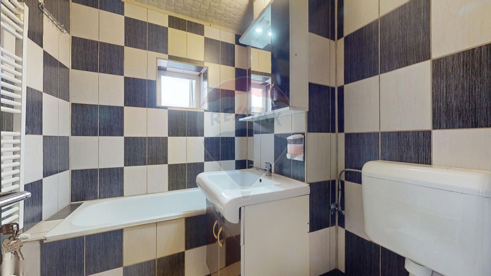 REZERVAT - Apartament 4 camere Astra