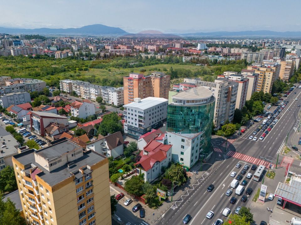 Spațiu comercial de 519mp de vânzare în zona Vlahuta