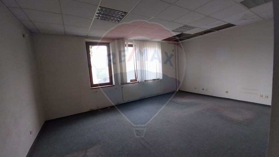 806sq.m Office Space for rent, P-ta Ovidiu area