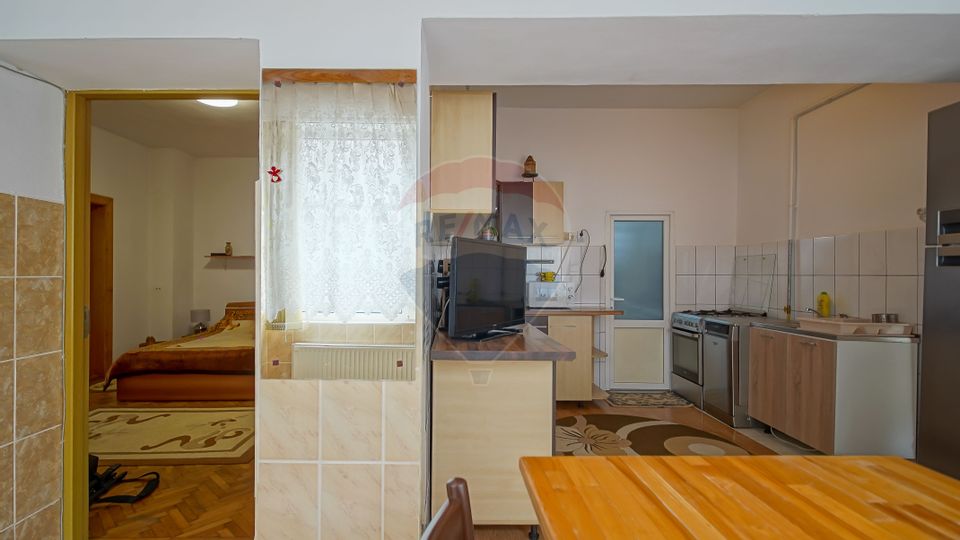 5 room House / Villa for sale, Turches area