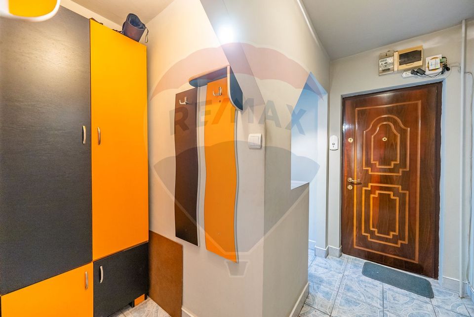 Apartament 2 camere de închiriat - Zona Aurel Vlaicu