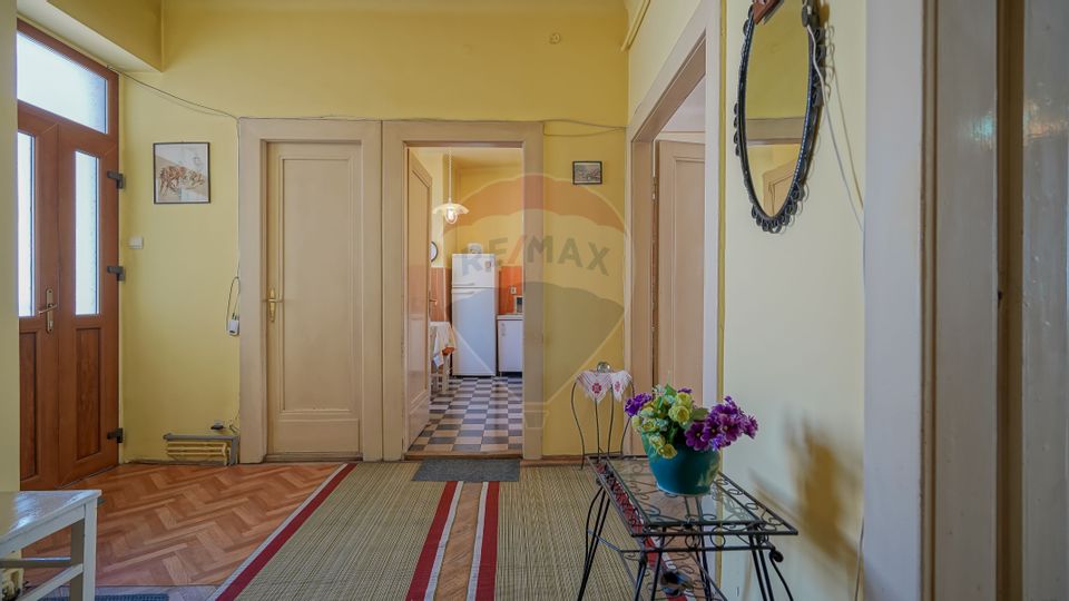 3 room Apartment for sale, Ultracentral area