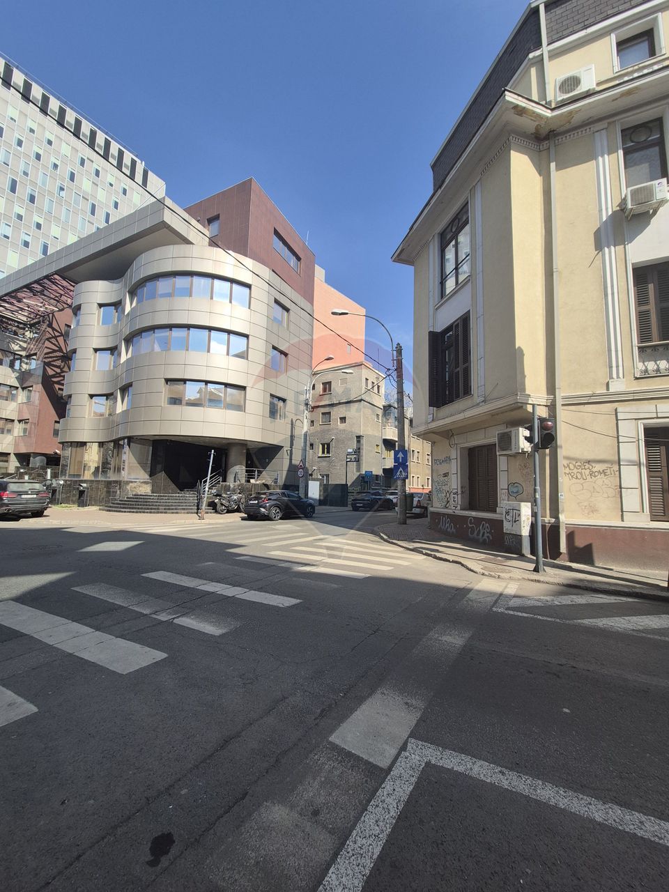 Apartament deosebit 2 camere Piața Romană | Clădire consolidata total