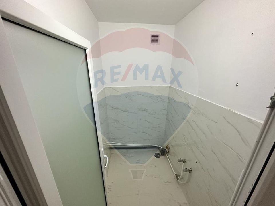 100sq.m Commercial Space for rent, Stefan cel Mare area