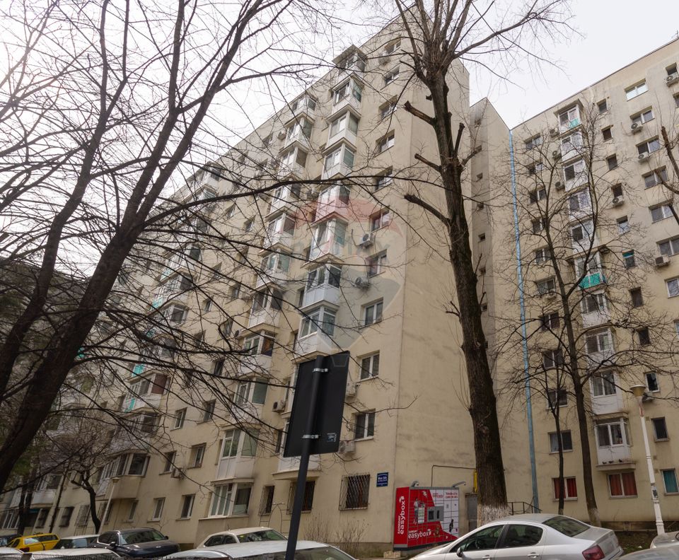 Apartament cu 4 camere de vanzare , 1974, fara risc, Pantelimon