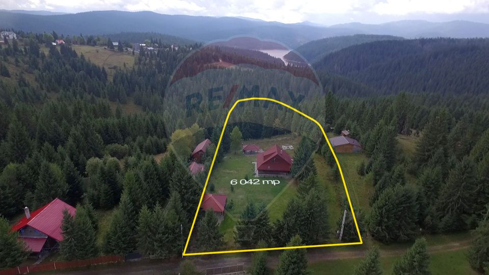 Casă de vacanță, de vânzare, pretabilă locuință sau afacere hotelieră