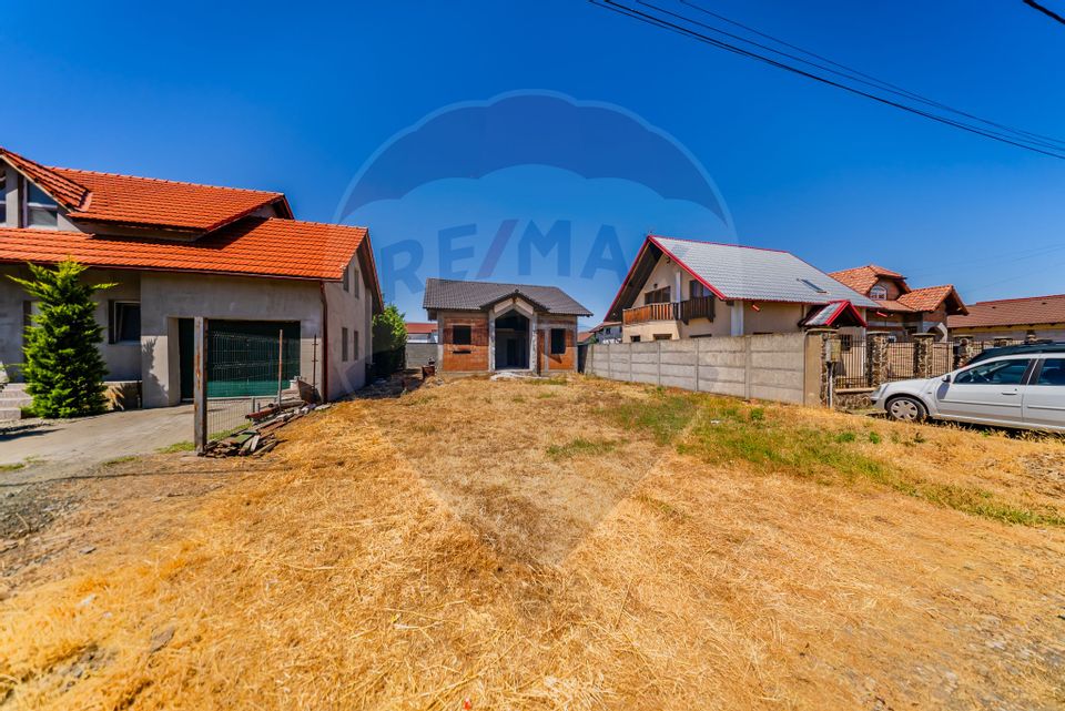 5 room House / Villa for sale