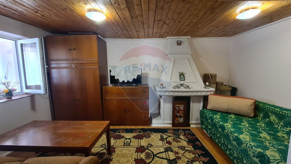 Casă  de vanzare |4 camere | Bucatarie de vara | Foisor | Livada