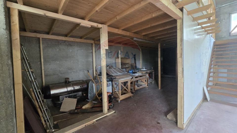 Hala de productie 540mp de închiriat în Borsa pe DN 18 spre Complex