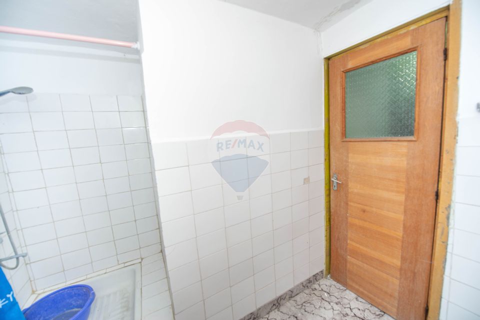 Apartament cu 4 camere 117 mp, de vanzare zona Ana Ipatescu, Ploiesti