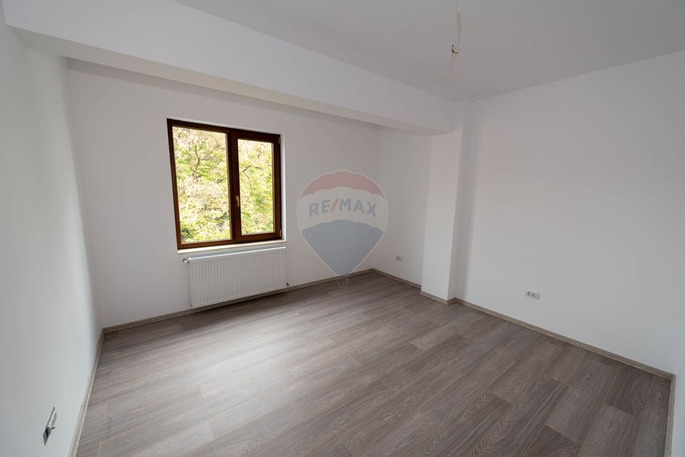 2 and 3 room office spaces for rent, Alba Iulia roundabout