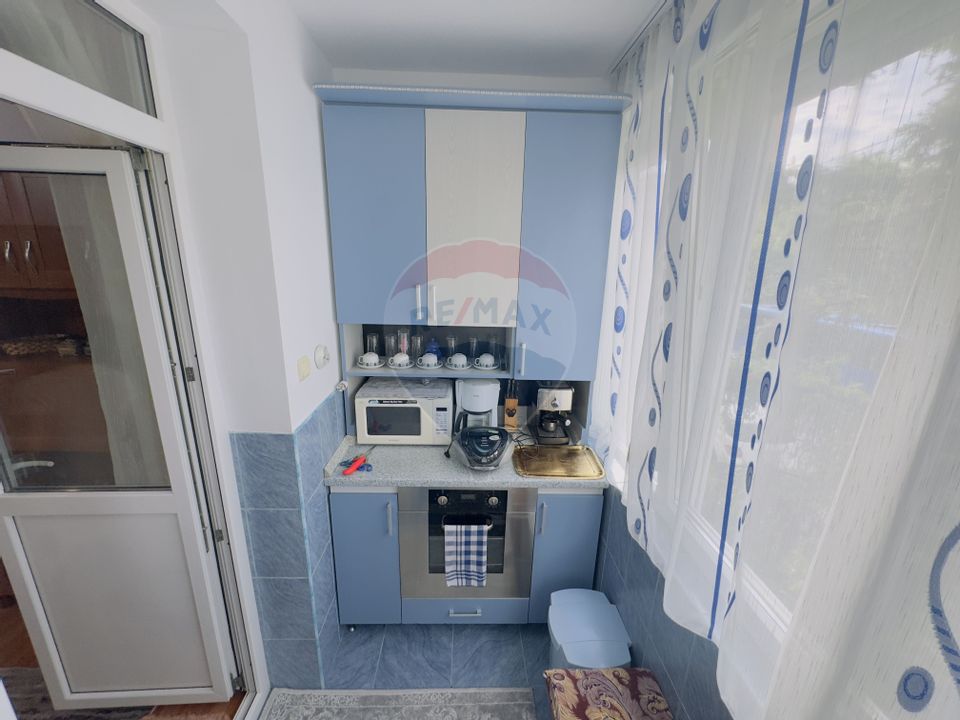 3 room Apartment for rent, Cantemir area