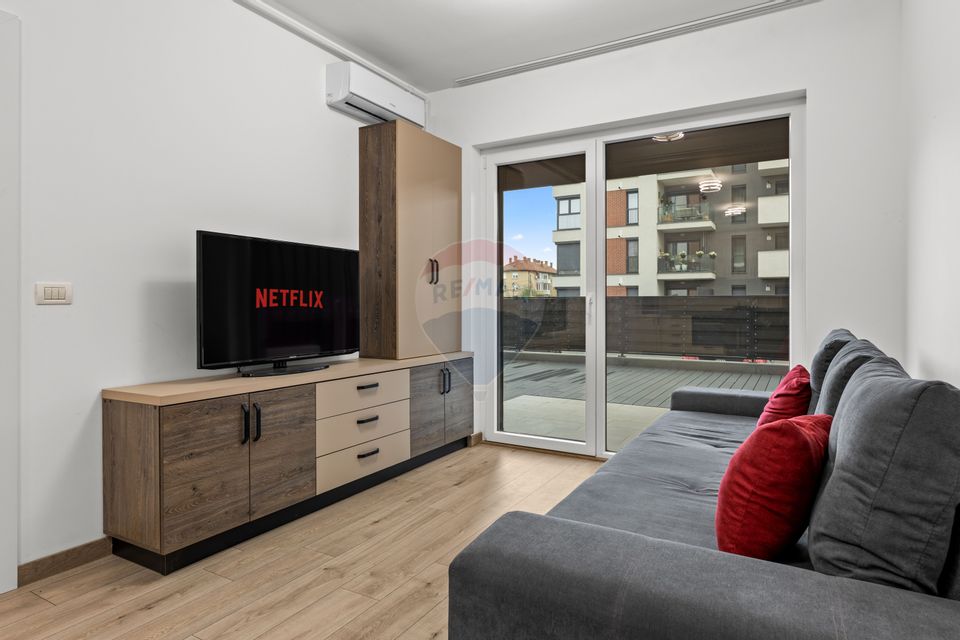 Apartament 2 camere de închiriat în Adora Park, loc de parcare inclus