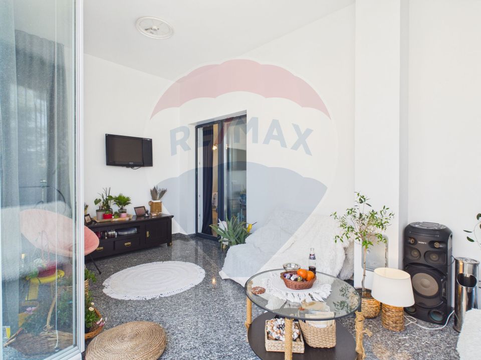 Vilă moderna si luminoasa 2020, cu 5 camere, 500mp curte