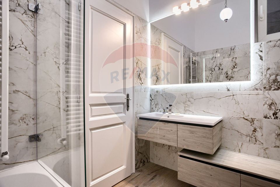 Apartament elegant într-o clădire istorică – Piața Mică, Arad