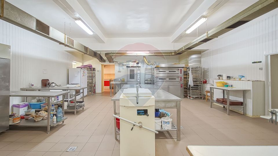 200sq.m Commercial Space for rent, Centrul Civic area