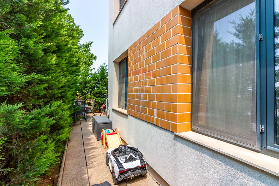 Apartament de vânzare 3 camere Adora Bucuresti/Pipera curte proprie