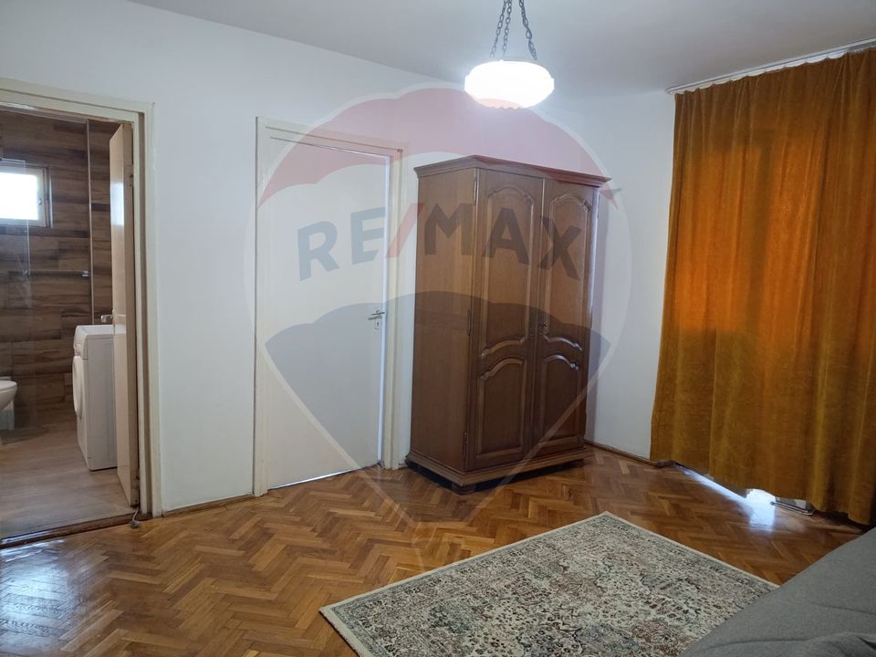 3 room Apartment for rent, Podgoria area