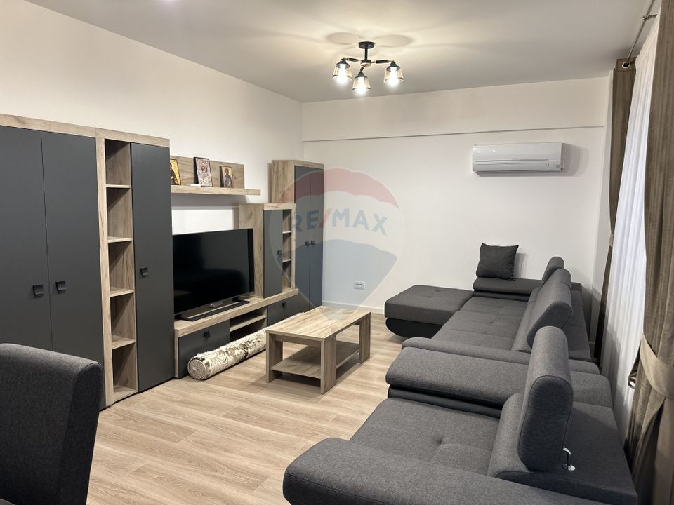 Apartament cu 1 camere de închiriat Complex Ozana Targu Neamt
