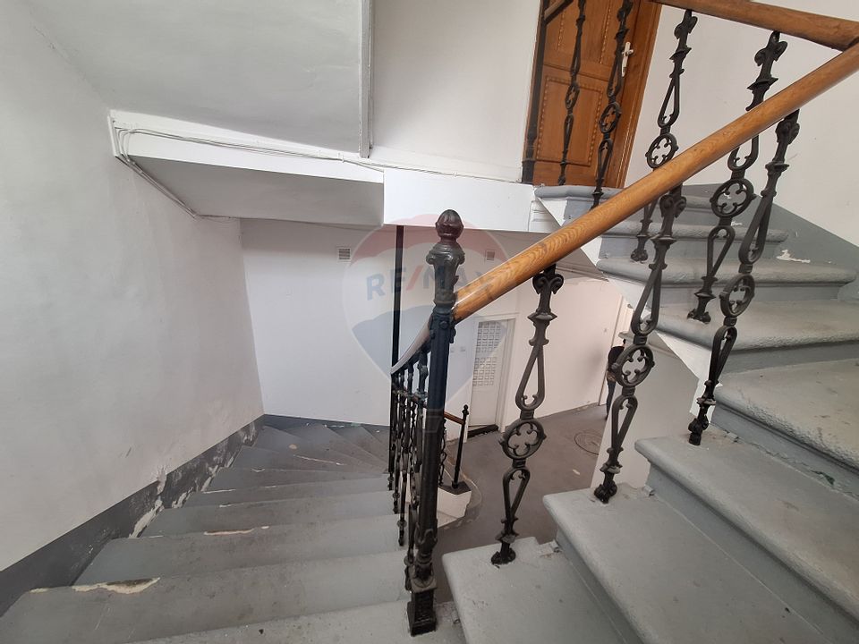 277sq.m Commercial Space for sale, Ultracentral area