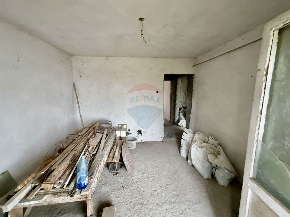 Apartament cu 4 camere