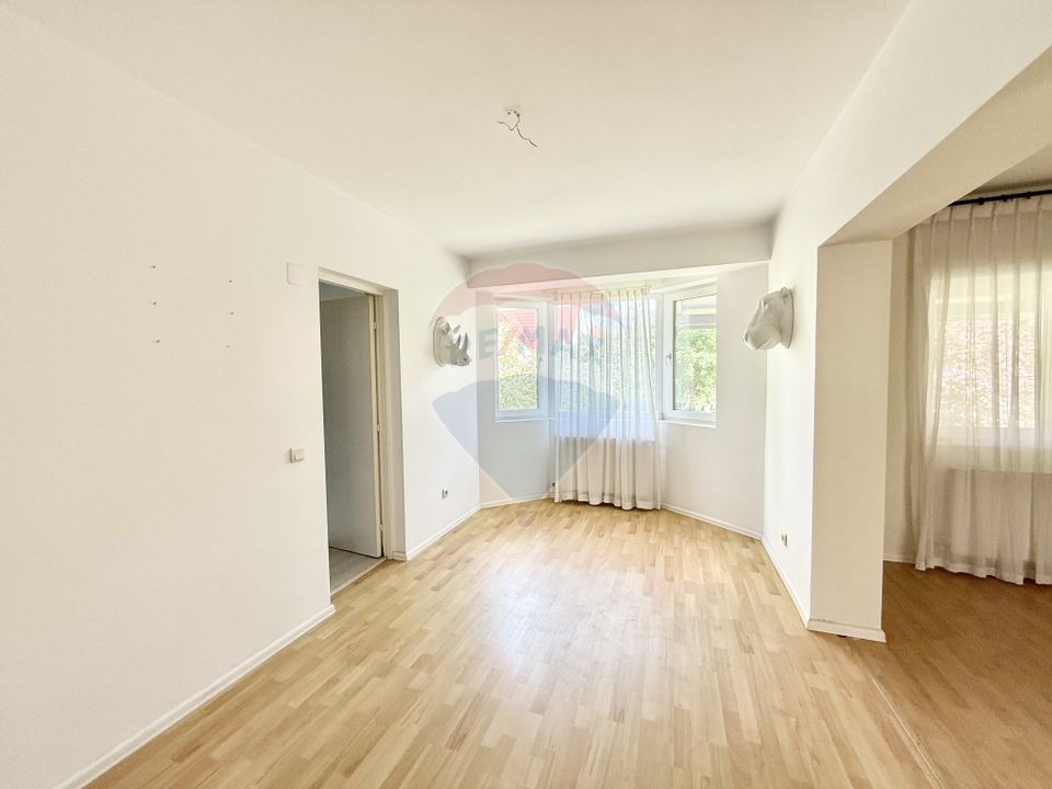 De vanzare | Casa 3 dormitoare nemobilata | Azur