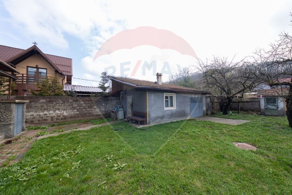 Casă individuală, teren generos–1000 mp | Râșnov, cartierul Primăverii