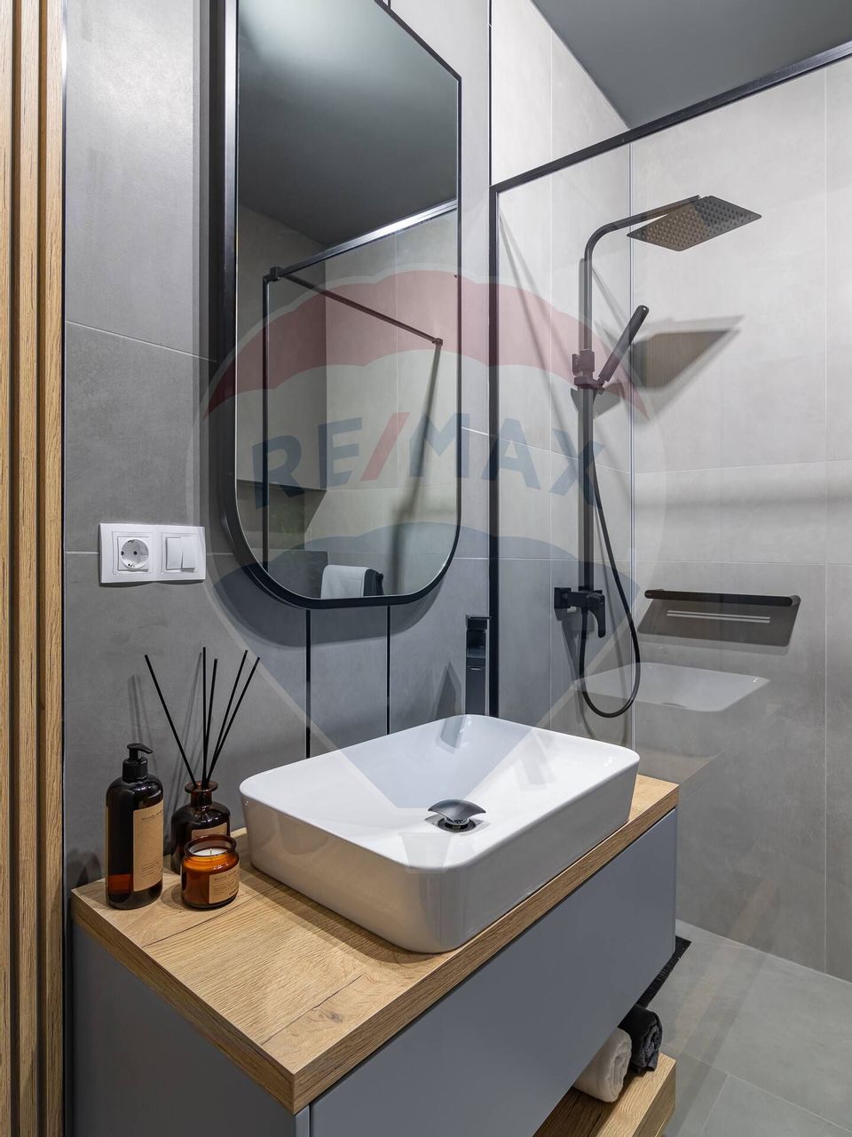 Apartament de Lux în Centrul Orașului de Inchiriat