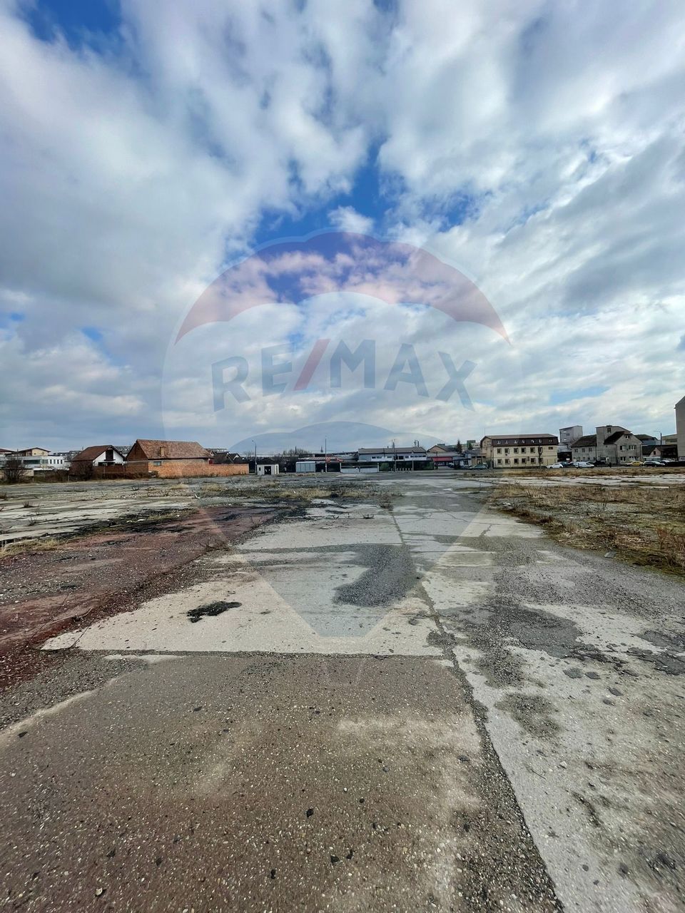 Teren de închiriat 40,000mp Sibiu