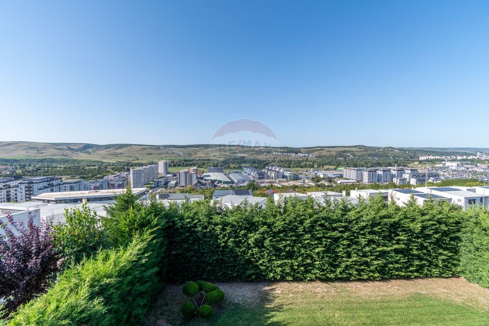 Casa de lux de vanzare in White House Residence