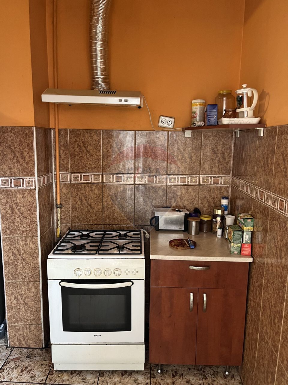 6 room House / Villa for sale, Marasesti area