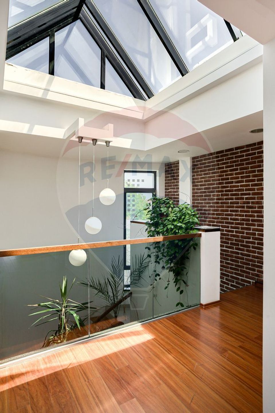 192sq.m Office Space for rent, Micalaca area