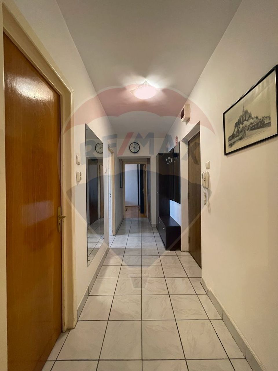 Apartament cu 2 camere de închiriat în zona Muncii