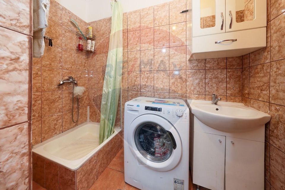 Apartament cu 1 camera, de vânzare, în Noua!