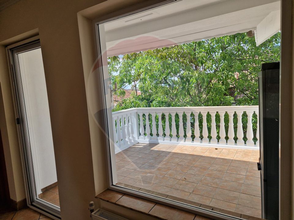 Apartament cu 3 camere de închiriat - Zona Dealuri Oradea