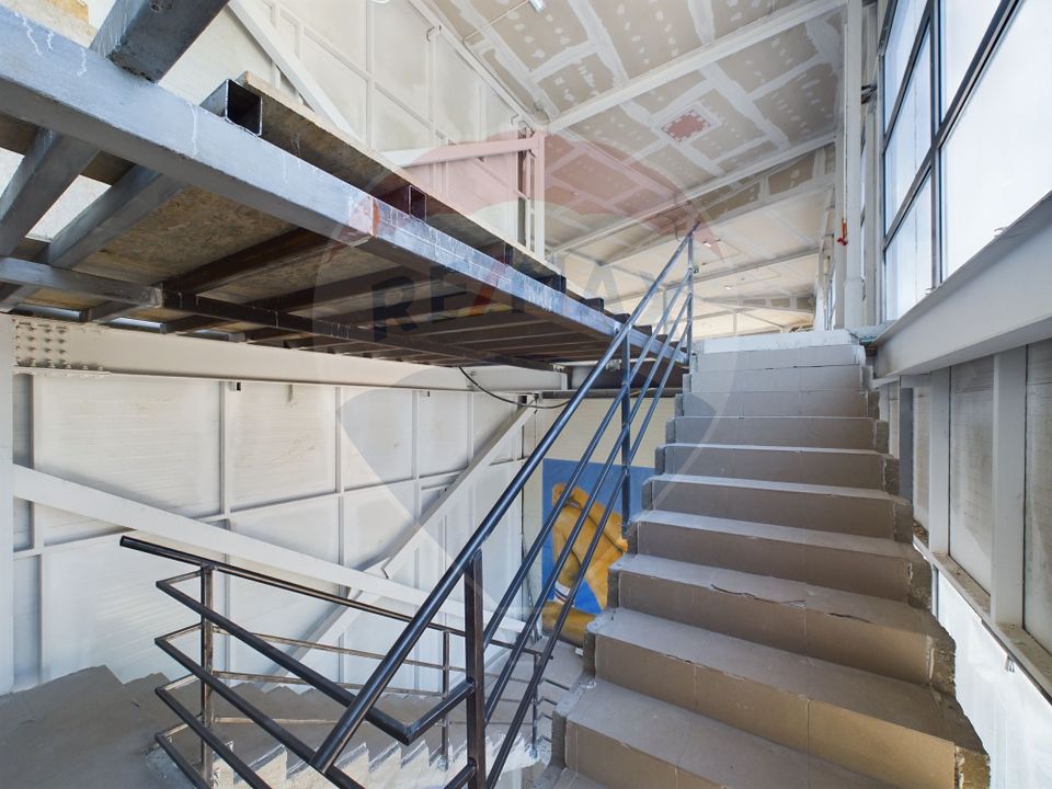 Building of commercial spaces for sale, Colentina-Andronche-Fundeni