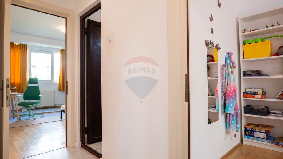 Vanzare apartament 3 camere modern, 62 mp, mobilat și utilat complet