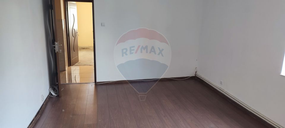 Apartament de vanzare strada Melodiei, zona Hotvon