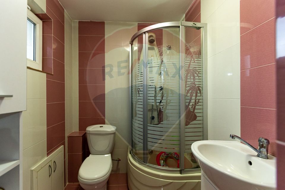 4 room Hotel / Pension for sale, Exterior Nord area