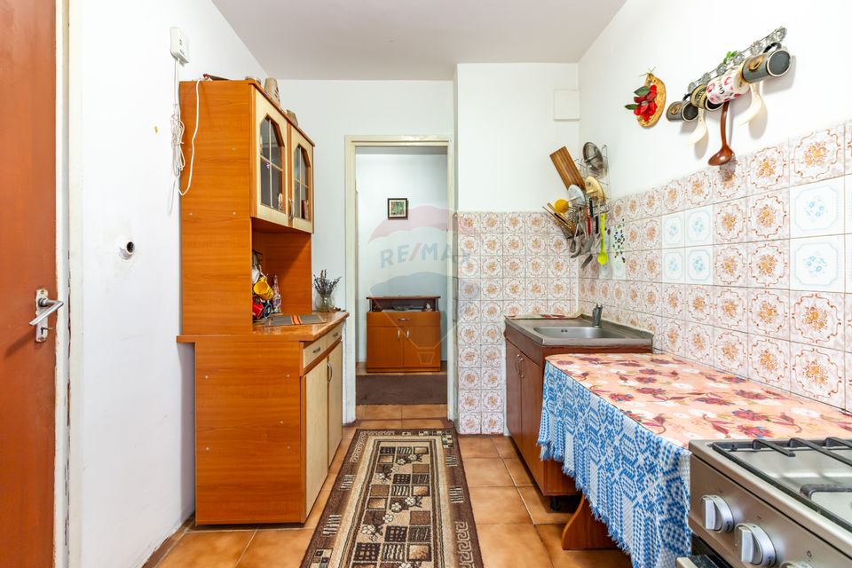 3-room apartment – Huedin street – rehabilitated block – quiet area