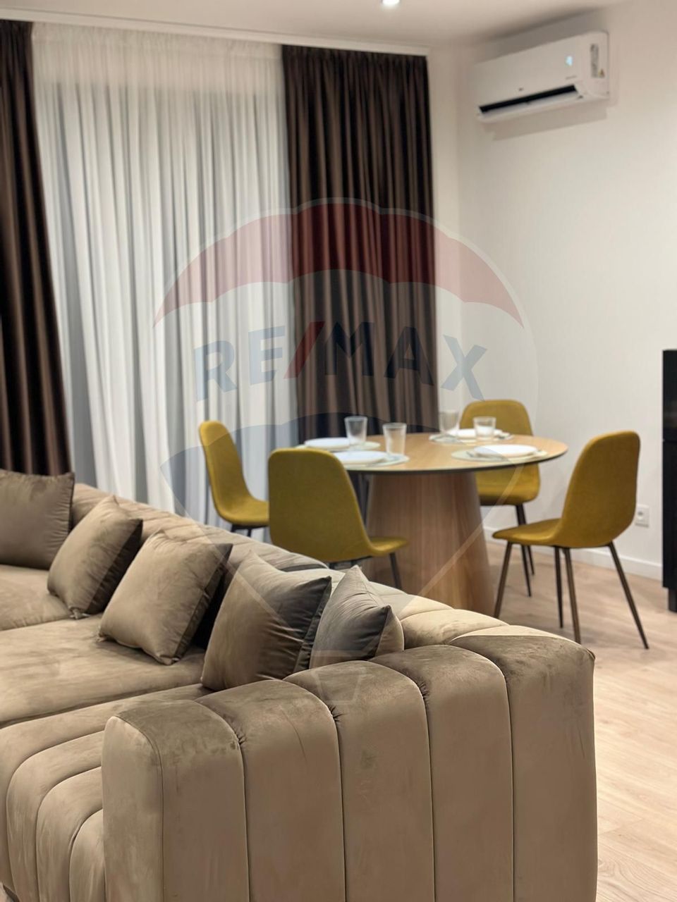 DE INCHIRIAT Apartament cu 2 camere în zona Sisesti