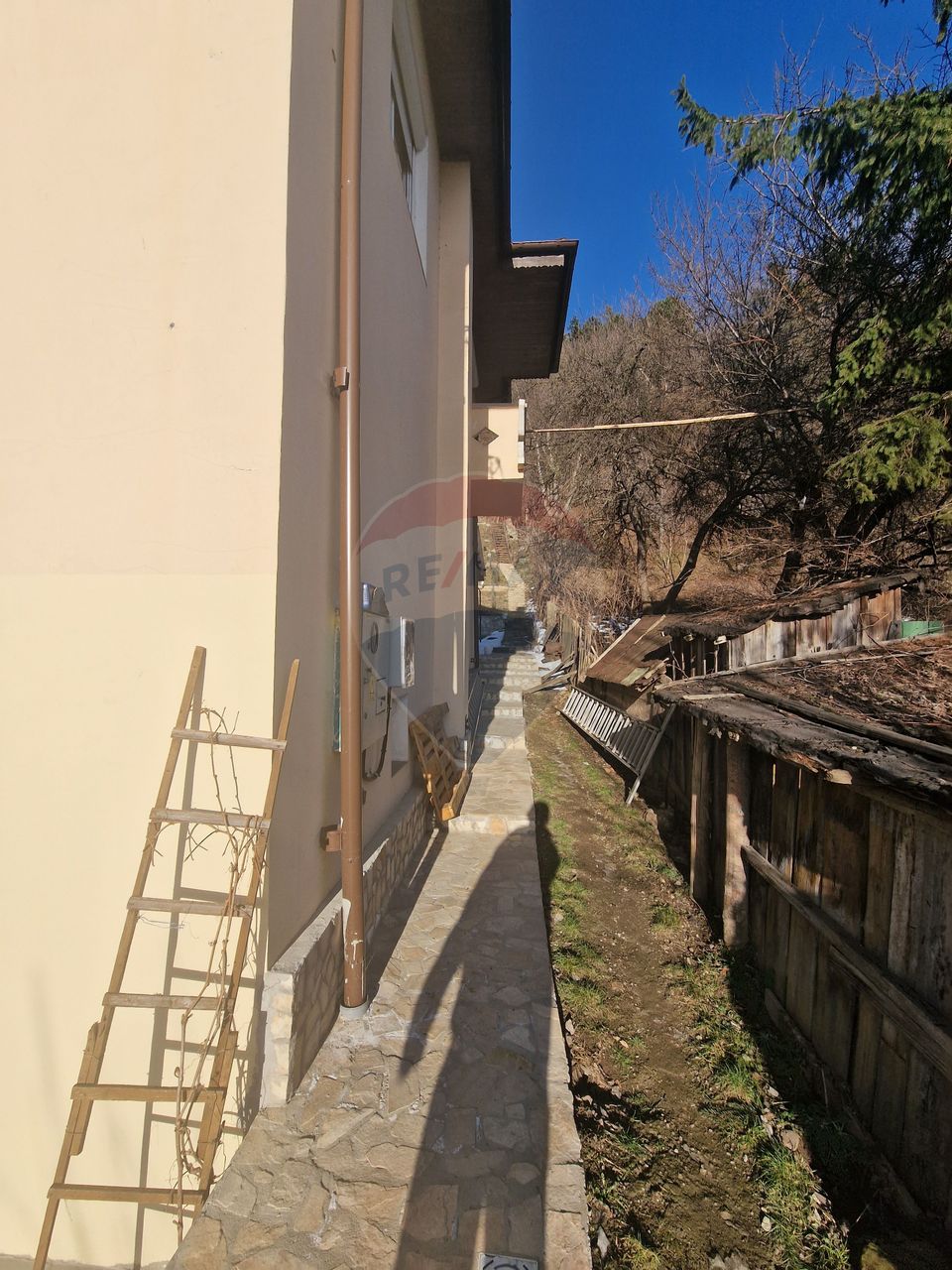 Doua case in zona Centrala, Piatra Neamt
