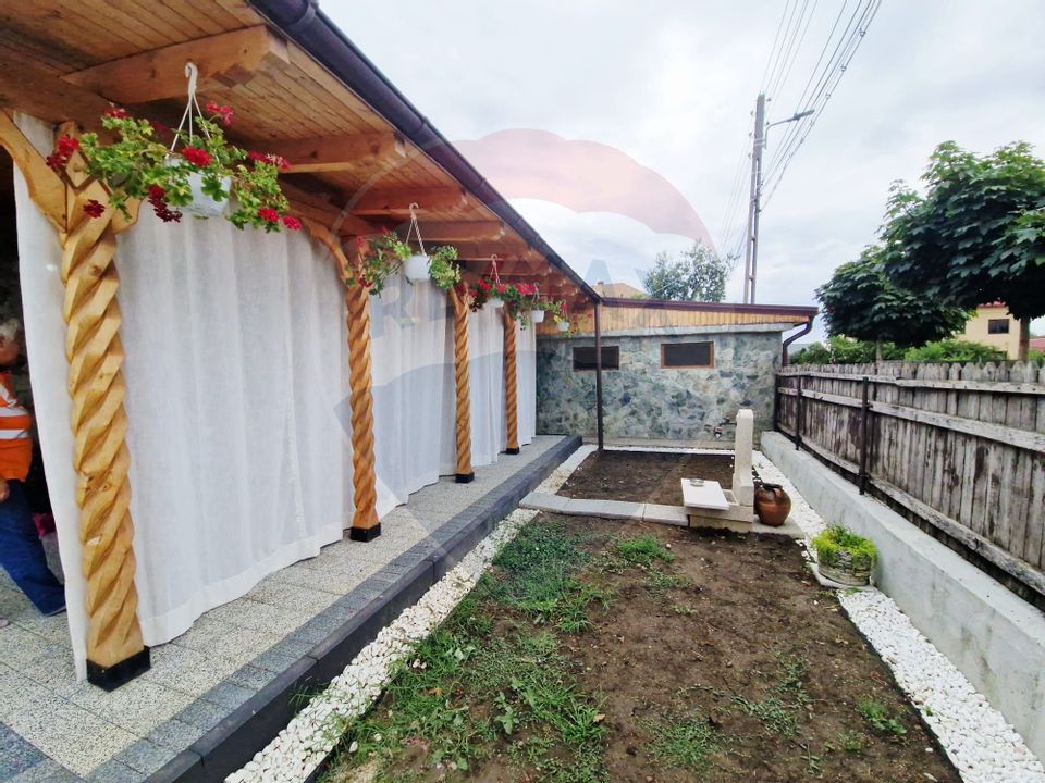 Casă 4 camere, 363 mp teren, Filiasi,