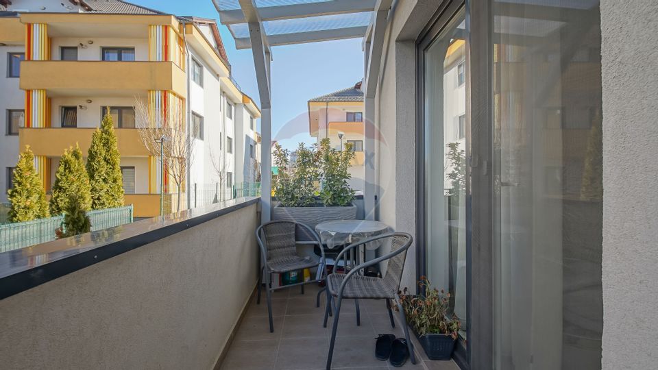 Apartament de 2 camere cu parcare si boxa in Tractorul