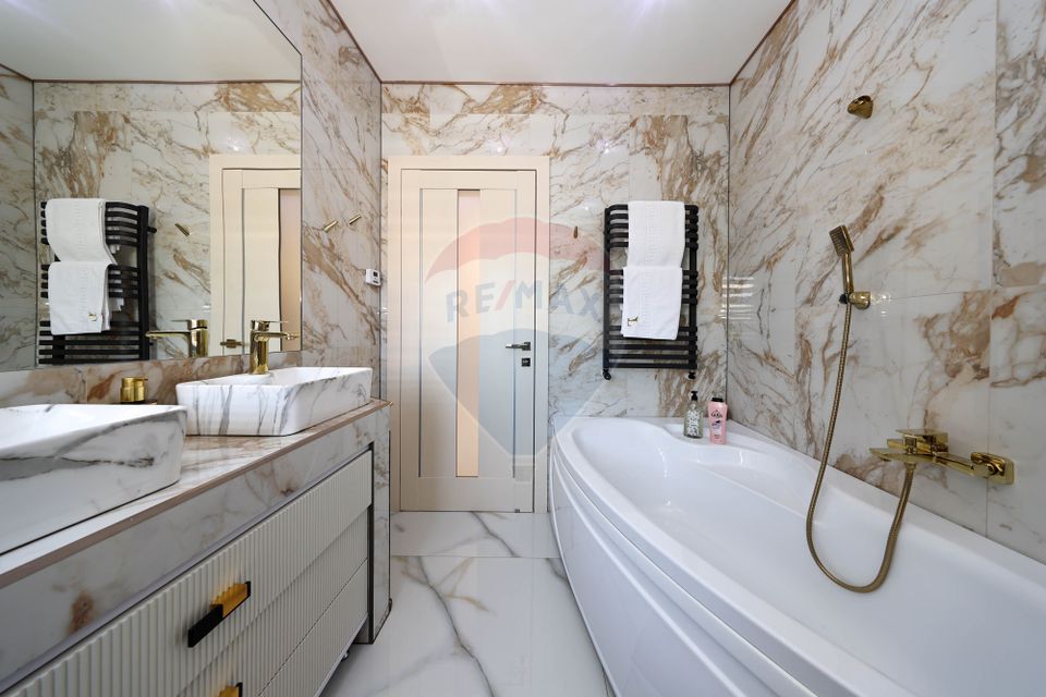 Vilă premium, saune, jacuzzi curte de 1000 mp