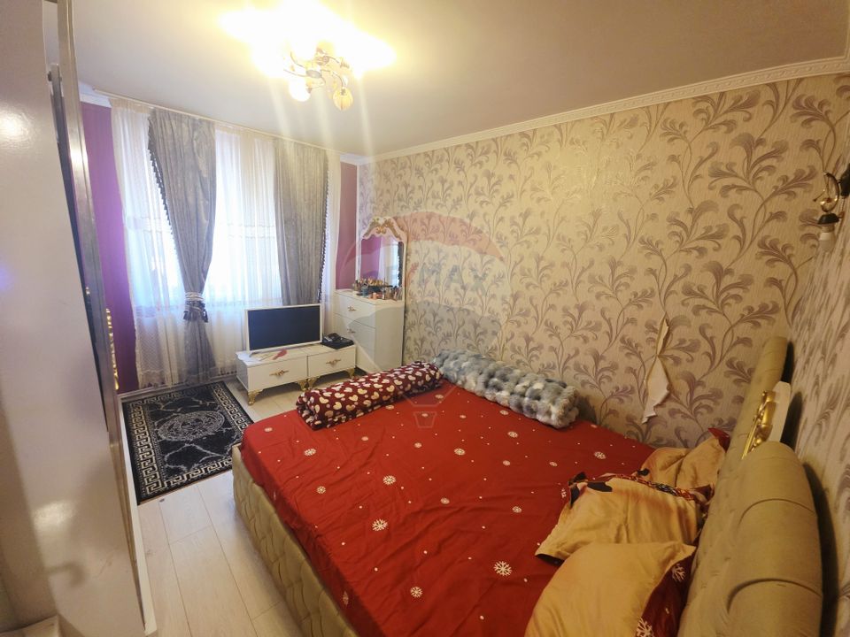 Apartament cu 2 camere de vânzare în zona Maratei