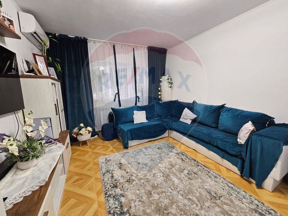 3 room Apartment for sale, Far area